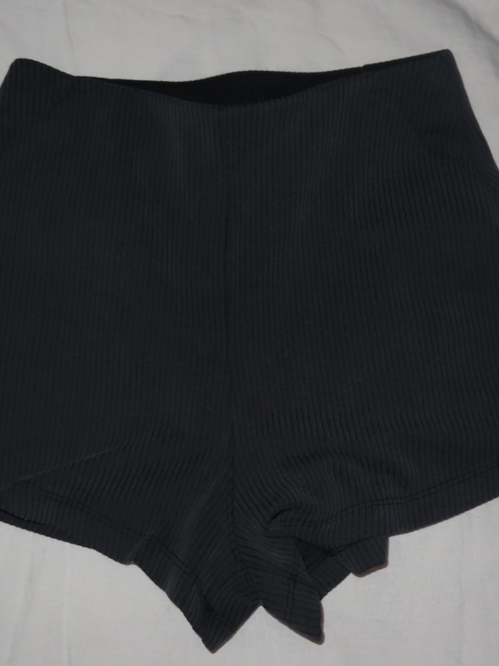 Lululemon gray ribbed shorts